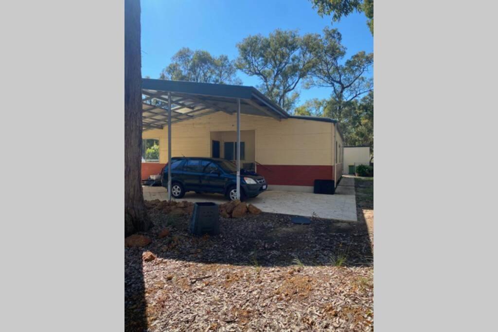 Coolbardie House Jarrahdale ภายนอก รูปภาพ